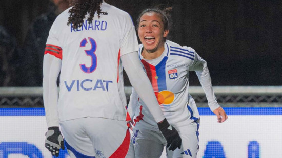 L'OL féminin explose Reims et envoie un message (8-1) L'OL féminin explose Reims et envoie un message (8-1)