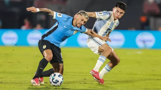 L’OL bien représenté en sélection : buteurs et décisifs, Thiago Almada et Ernest Nuamah poursuivent leur bonne dynamique L’OL bien représenté en sélection : buteurs et décisifs, Thiago Almada et Ernest Nuamah poursuivent leur bonne dynamique