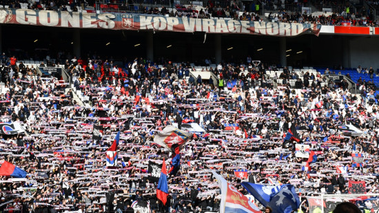Dissolution des groupes ultras : les supporters de l'OL interpellent Bruno Retailleau