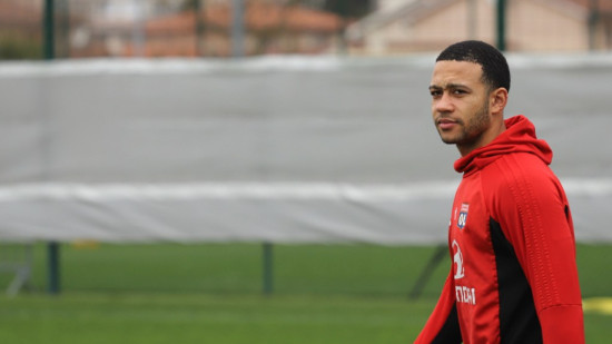 Campeonato Paulista : Memphis Depay (ex-OL) déclenche une énorme bagarre... et touche une prime assez folle ! Campeonato Paulista : Memphis Depay (ex-OL) déclenche une énorme bagarre... et touche une prime assez folle !
