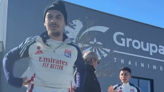 Entraînement annulé ? Les joueurs surpris par le poisson d’avril à l’OL Entraînement annulé ? Les joueurs surpris par le poisson d’avril à l’OL