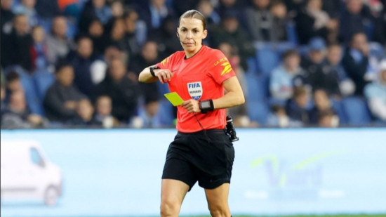 Auxerre-OL : Stéphanie Frappart sera au sifflet de la rencontre Auxerre-OL : Stéphanie Frappart sera au sifflet de la rencontre