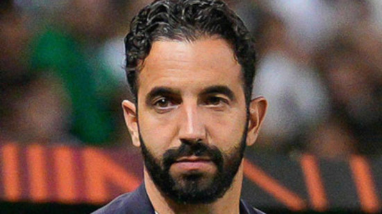 Ruben Amorim est "un jeune entraineur avec beaucoup d’énergie", selon Nemanja Matic Ruben Amorim est "un jeune entraineur avec beaucoup d’énergie", selon Nemanja Matic