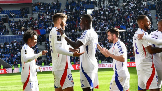 Grâce à l'OL, la France pourrait compter 8 places en Coupes d'Europe la saison prochaine Grâce à l'OL, la France pourrait compter 8 places en Coupes d'Europe la saison prochaine