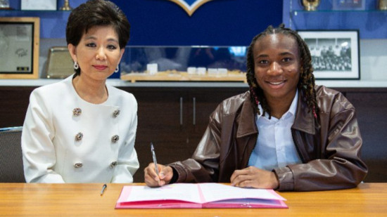 Melchie Dumornay à l'OL féminin jusqu’en 2029 (officiel) Melchie Dumornay à l'OL féminin jusqu’en 2029 (officiel)
