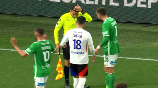 Jet de pièce sur l'arbitre assistant du derby : l'ASSE épargnée par la commission de discipline Jet de pièce sur l'arbitre assistant du derby : l'ASSE épargnée par la commission de discipline