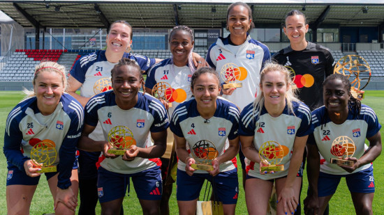 Trophées UNFP : l'OL féminin dévore la concurrence mais repart sans le trophée principal