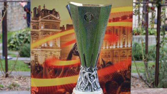 Même en Ligue 2, l’OL pourrait disputer une coupe d’Europe Même en Ligue 2, l’OL pourrait disputer une coupe d’Europe