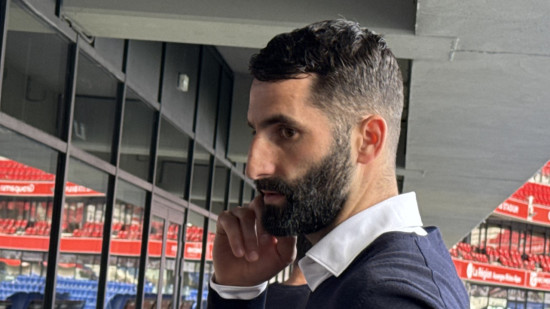 Maxime Gonalons (ex-OL) revient au FCVB pour épauler "son club" Maxime Gonalons (ex-OL) revient au FCVB pour épauler "son club"