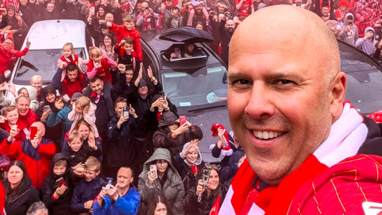 OL : le coach de Liverpool interrompt ses vacances pour négocier avec Rayan Cherki