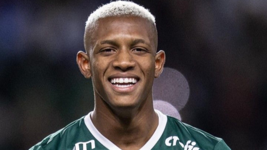 John Textor est trop gourmand : le transfert de Danilo à l'OL se complique sérieusement