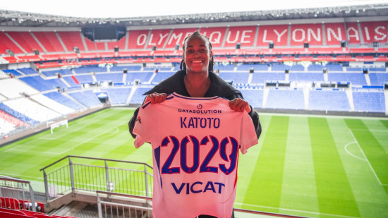 Marie-Antoinette Katoto rejoint OL Lyonnes jusqu’en 2029 (officiel) Marie-Antoinette Katoto rejoint OL Lyonnes jusqu’en 2029 (officiel)