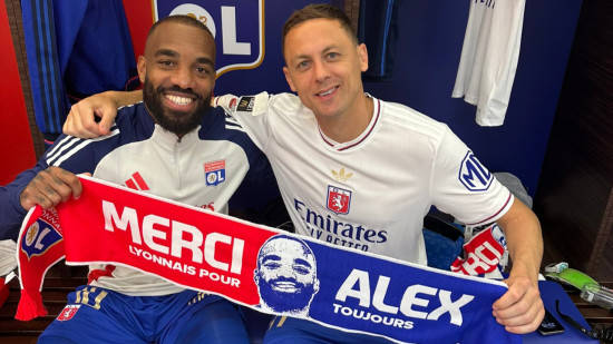 Quatre matchs de suspension pour Nemanja Matic (OL) : le Serbe avait caché le symbole LGBT sur son maillot