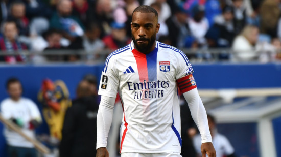 Après l'OL, Alexandre Lacazette en route pour sa retraite dorée en Arabie saoudite Après l'OL, Alexandre Lacazette en route pour sa retraite dorée en Arabie saoudite