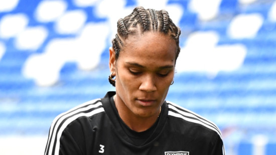 "Incompréhension et injustice" : Wendie Renard (OL Lyonnes) s’exprime sur sa mise à l’écart en équipe de France "Incompréhension et injustice" : Wendie Renard (OL Lyonnes) s’exprime sur sa mise à l’écart en équipe de France
