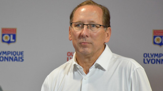 John Textor (ex-OL) n’en a pas terminé avec l’Europe, l'identité des clubs anglais visés dévoilée