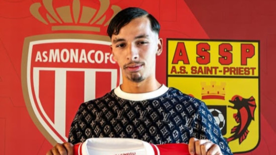 Un jeune attaquant de l’AS St Priest file à l’AS Monaco Un jeune attaquant de l’AS St Priest file à l’AS Monaco