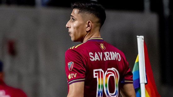 Encore un cadeau empoisonné de John Textor : l'OL obligé de payer le transfert d'un joueur de Botafogo ? Encore un cadeau empoisonné de John Textor : l'OL obligé de payer le transfert d'un joueur de Botafogo ?