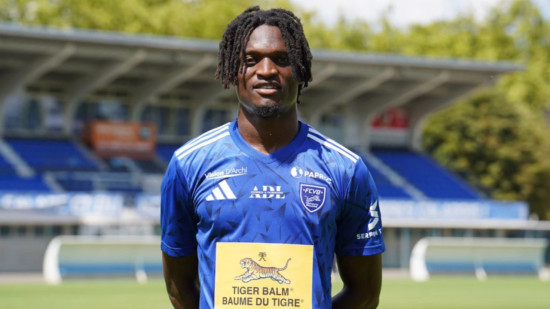 Son titre de séjour ne lui permet pas de jouer en National, le FCVB obligé d'annuler la venue d'une recrue Son titre de séjour ne lui permet pas de jouer en National, le FCVB obligé d'annuler la venue d'une recrue