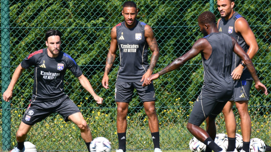 Top 6 ? Gagner un trophée ? Les objectifs de l'OL pour la saison 2025-2026 dévoilés Top 6 ? Gagner un trophée ? Les objectifs de l'OL pour la saison 2025-2026 dévoilés