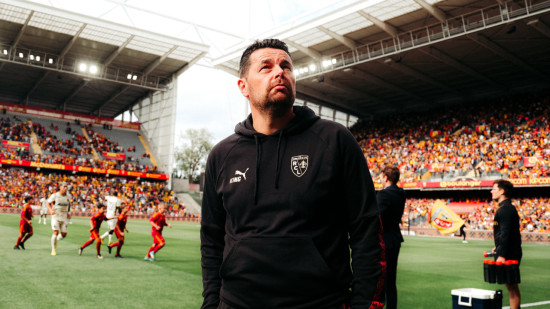 Pierre Sage après Lens-OL : "Les supporters lyonnais m'ont touché dans le coeur" Pierre Sage après Lens-OL : "Les supporters lyonnais m'ont touché dans le coeur"