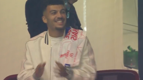 Pour ses adieux, Georges Mikautadze ovationné par le Groupama Stadium lors d'OL-OM Pour ses adieux, Georges Mikautadze ovationné par le Groupama Stadium lors d'OL-OM