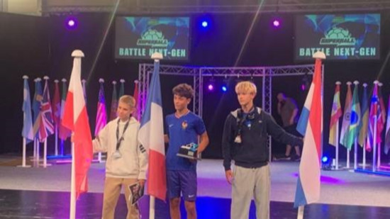 Un Lyonnais de 13 ans sacré champion du monde de foot freestyle