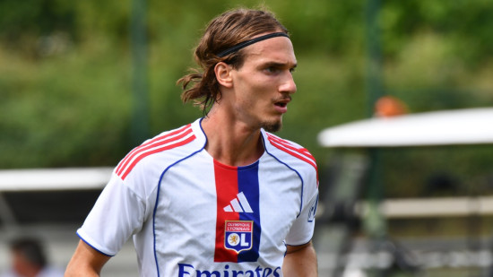 "Choisir le bon moment pour faire jouer les jeunes" : après Khalis Merah et Mathys De Carvalho, bientôt l’heure pour Téo Barisic ? "Choisir le bon moment pour faire jouer les jeunes" : après Khalis Merah et Mathys De Carvalho, bientôt l’heure pour Téo Barisic ?