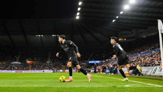 Un but et une passe décisive, Rayan Cherki (ex-OL) s’épanouit à Manchester City