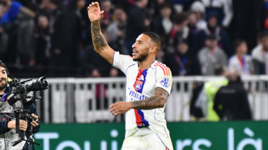 "Un grand joueur" : un triplé historique et le 500e but européen de l’OL pour Corentin Tolisso