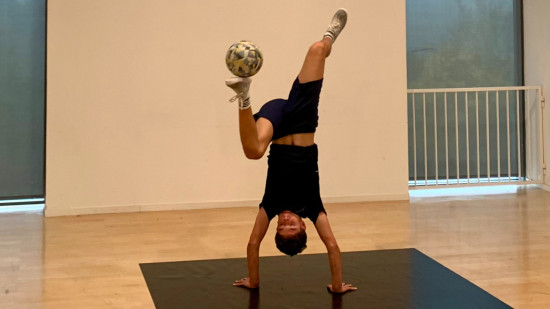 Foot freestyle : le Lyonnais Ilian Némoz de nouveau sacré champion du monde !