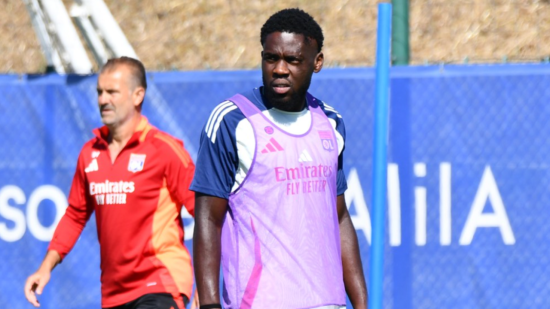 "C’était beaucoup d’émotions" : Orel Mangala (OL) retrouve les terrains après dix mois d’absence
