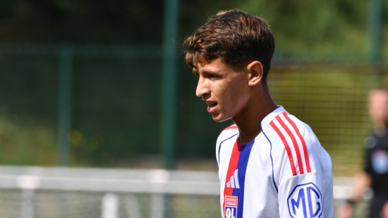 "Je suis en train de franchir un cap" : Khalis Merah (OL) se confie sur sa premi&egrave;re saison professionnelle