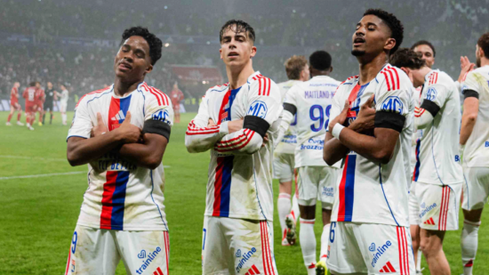 "Si on gagne chaque match, on peut gagner le titre" : l&rsquo;OL ose regarder plus haut&nbsp;