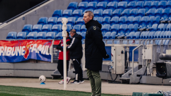 OL Lyonnes-ASSE : S&eacute;bastien Joseph mis &agrave; pied apr&egrave;s des propos envers l&rsquo;arbitre