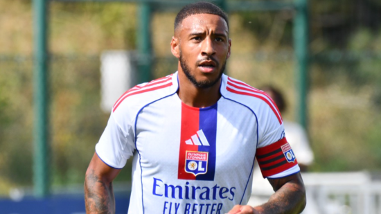 "Il a sauv&eacute; le club" : Corentin Tolisso salue Pierre Sage avant OL-Lens