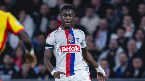 "Moussa a fait un grand match" : l'OL soutient Moussa Niakhat&eacute; apr&egrave;s la d&eacute;faite contre Lens