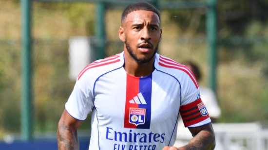 "Le bleu lui va si bien&hellip; " : Alexandre Lacazette met la pression pour voir Corentin Tolisso (OL) en Equipe de France
