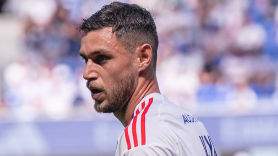 L&rsquo;OL encha&icirc;ne et brille dans l&rsquo;&eacute;quipe type du week-end