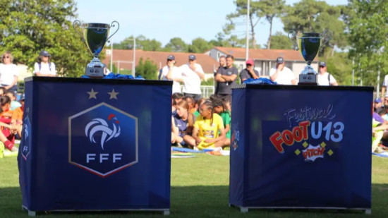 OL Lyonnes remporte un neuvi&egrave;me troph&eacute;e au Festival Foot U13 Pitch