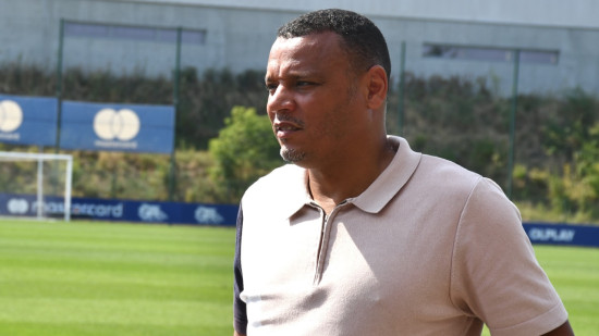 OL : Matthieu Louis-Jean a recalé trois gros clubs cet été pour rester à Lyon OL : Matthieu Louis-Jean a recalé trois gros clubs cet été pour rester à Lyon