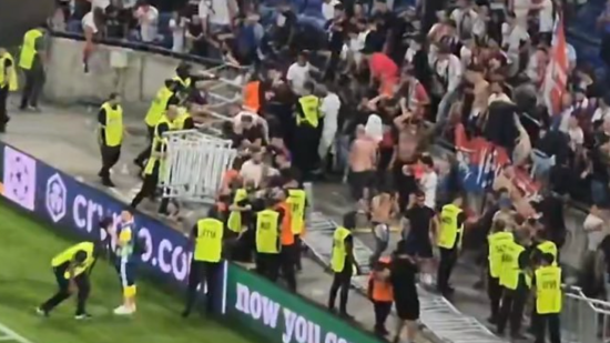 Après le chaos face au Fenerbahçe, l’OL sous la menace de l’UEFA Après le chaos face au Fenerbahçe, l’OL sous la menace de l’UEFA