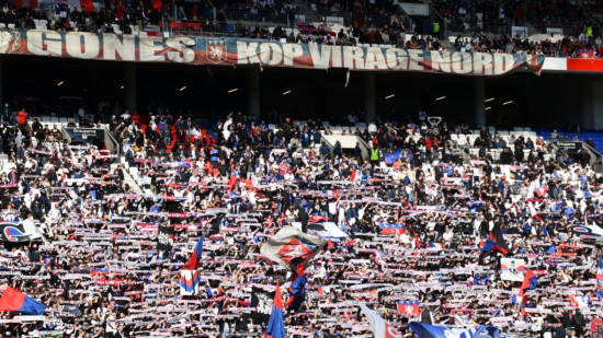 L&rsquo;UEFA sanctionne l&rsquo;OL apr&egrave;s des "chants discriminatoires" face &agrave; Crystal Palace