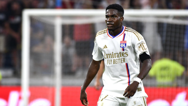 OL : 13 mois apr&egrave;s, Ernest Nuamah retrouve les terrains