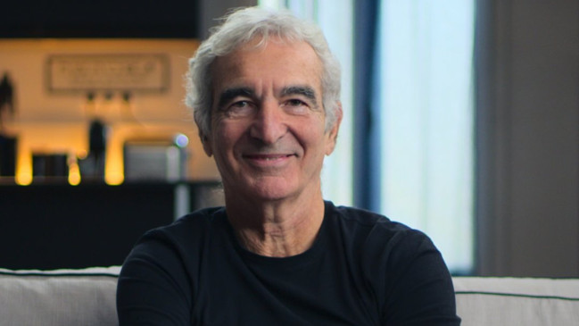 Netflix replonge le Lyonnais Raymond Domenech dans le pire fiasco des Bleus