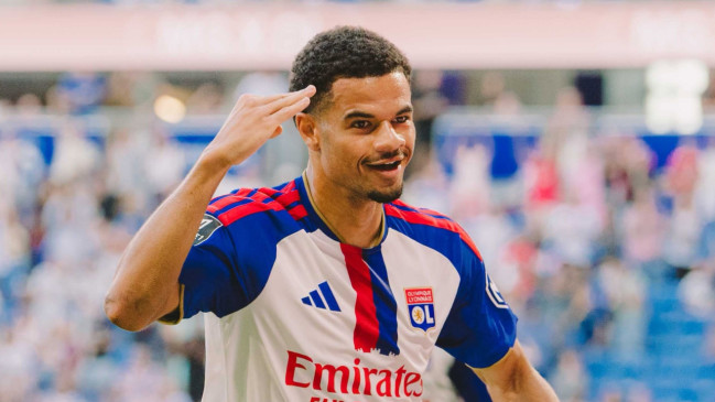 Les d&eacute;buts sensationnels de Zachary Athekame &agrave; l'OL