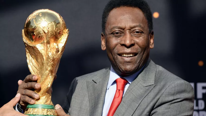 Mort de Pelé : l’OL, Laurent Blanc et Tetê rendent hommage au Roi