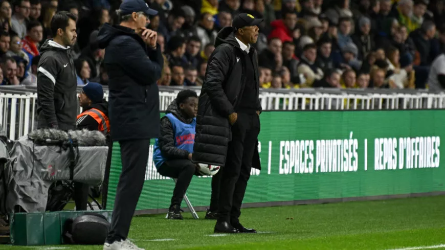 Laurent Blanc après FC Nantes-OL : "Ce devrait être les adversaires qui doutent quand on a le ballon"