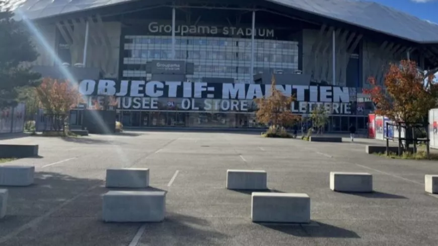 OL-Metz : des banderoles "Objectif maintien" déployées à Décines et dans le stade