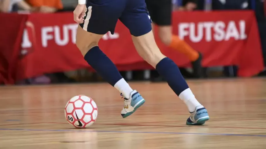 Futsal : il jette une canette pleine de coca sur le staff adverse, le match OL-GOAL FC 2 arrêté